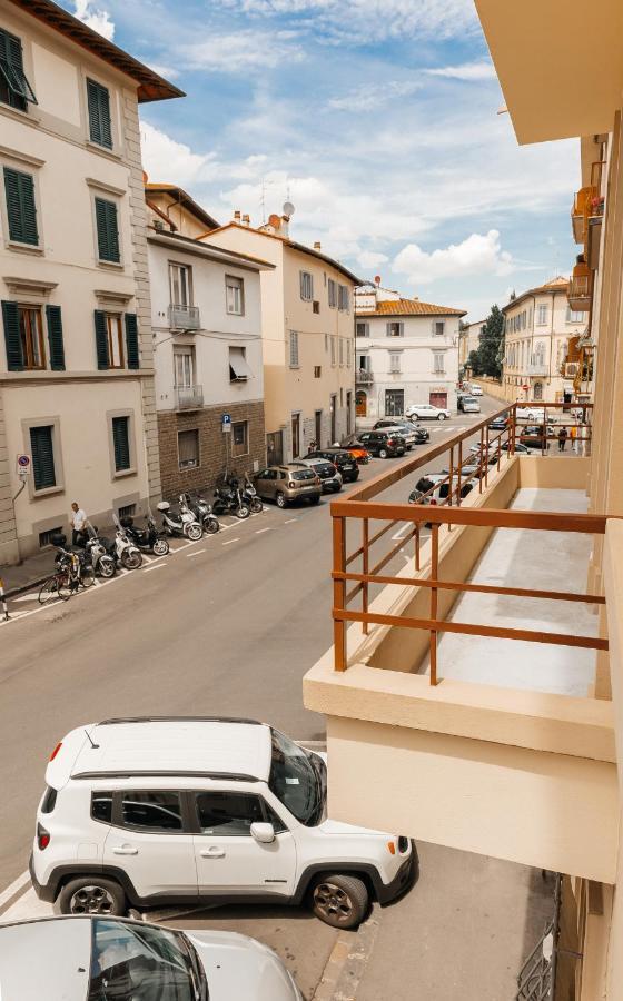 Modern Apartments In The Heart Of Florence Exterior photo